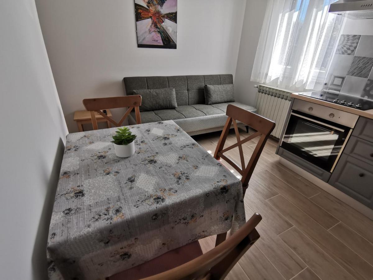 Apartman Marijeta Lejlighed Mošćenička Draga Eksteriør billede