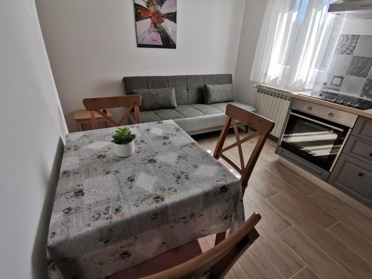 Apartman Marijeta Mošćenička Draga Eksteriør billede
